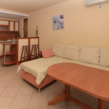 In Sundance Village Апартаменты Солнечный берег
